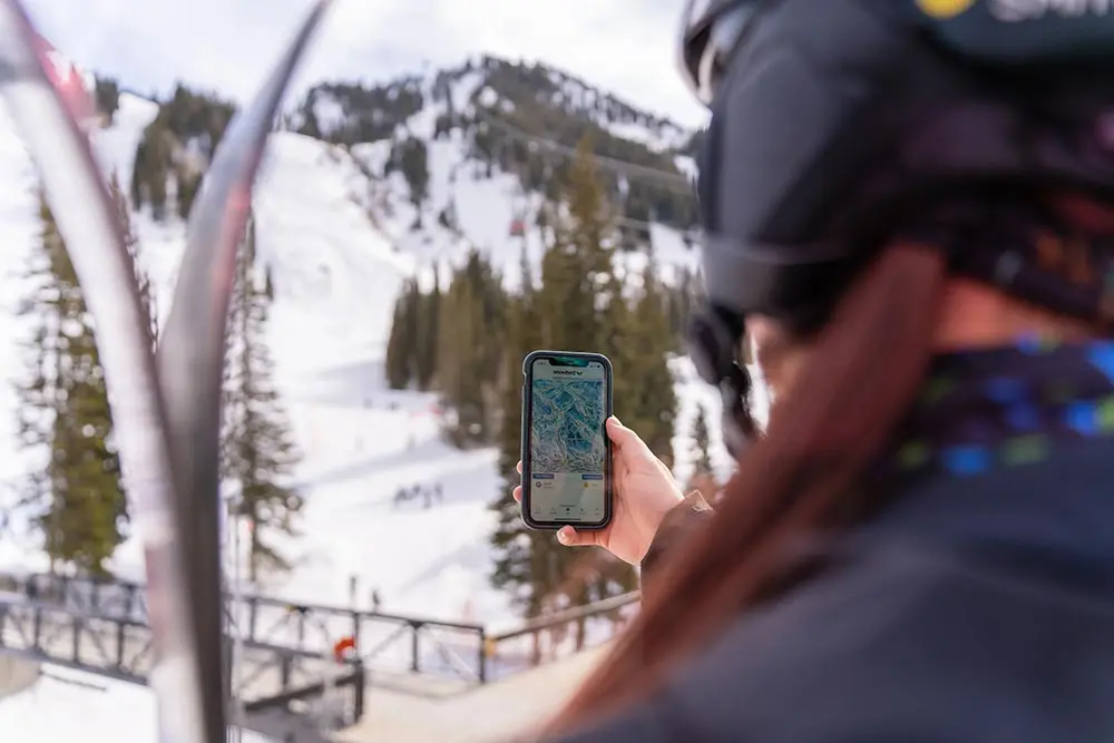 Using the Snowbird App in winter looking at the map
