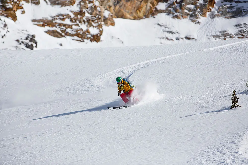 Skiing with Powderbird with the Ski Everyday Guarantee